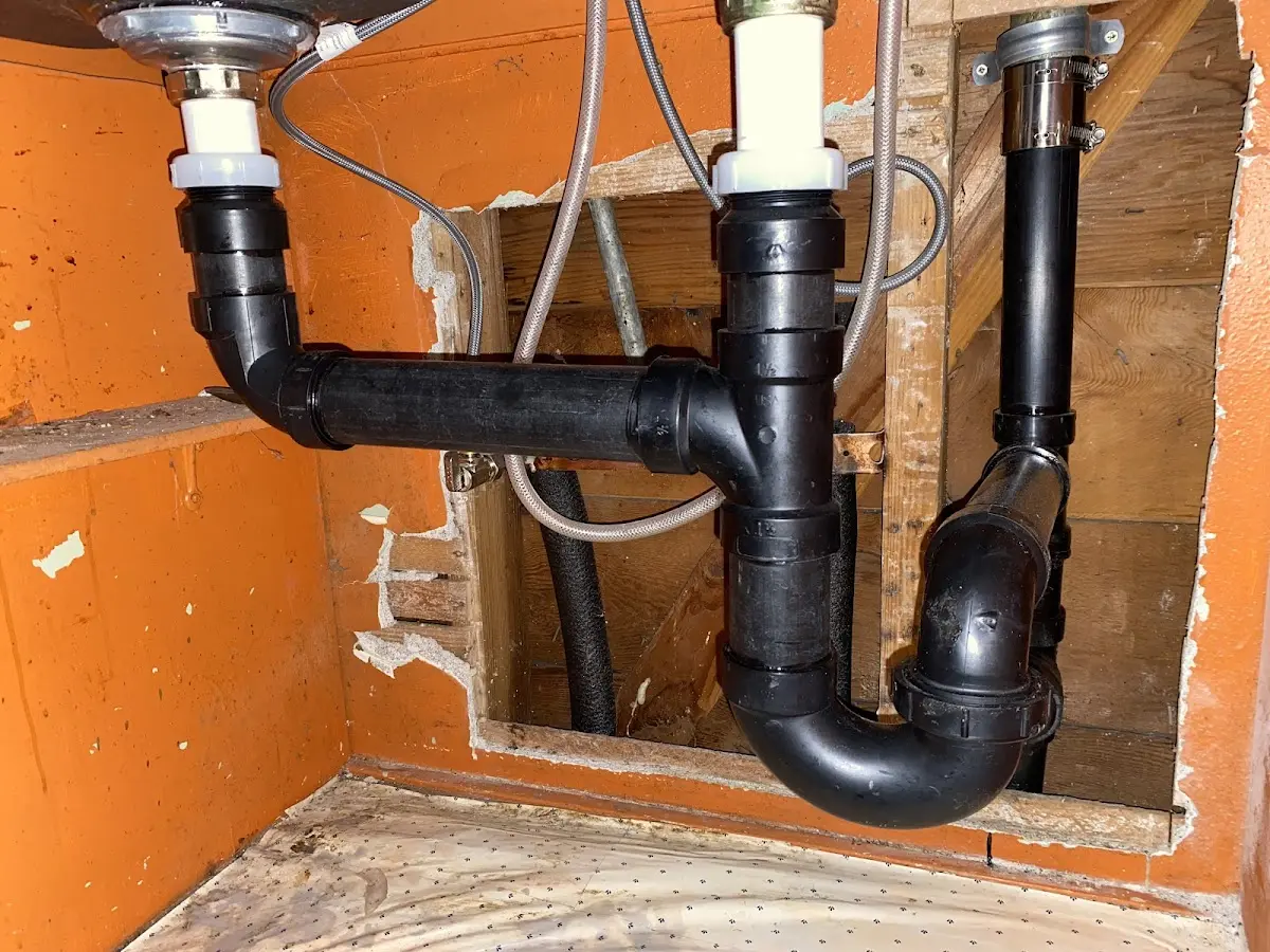 Professional Plumbing Inspection equipment and tools on the job in Hamburg